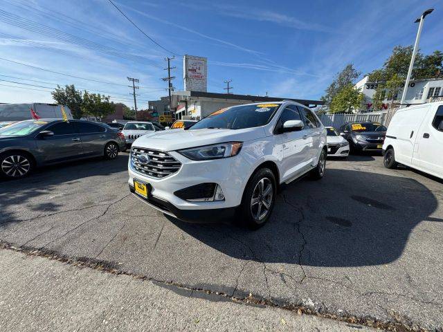 2020 Ford Edge SEL FWD photo