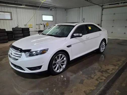 2016 Ford Taurus Limited AWD photo