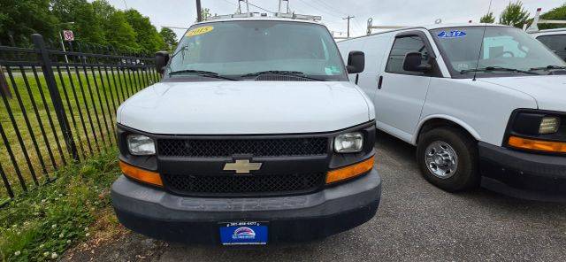 2015 Chevrolet Express Cargo  RWD photo