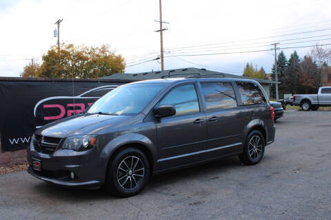 2017 Dodge Grand Caravan GT FWD photo