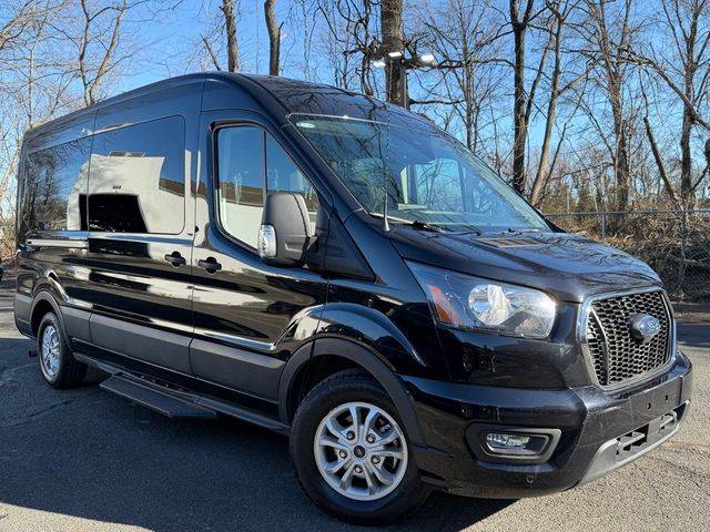 2023 Ford Transit Passenger Wagon XLT RWD photo