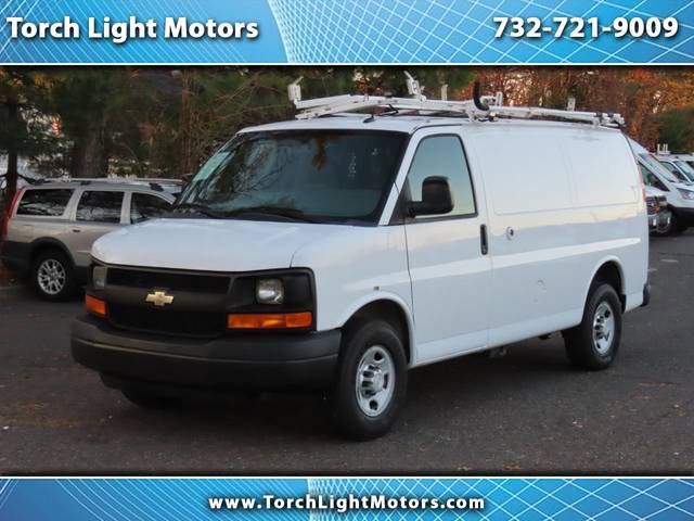 2015 Chevrolet Express Cargo  RWD photo