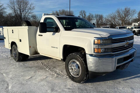 2015 Chevrolet Silverado 3500HD Work Truck 4WD photo