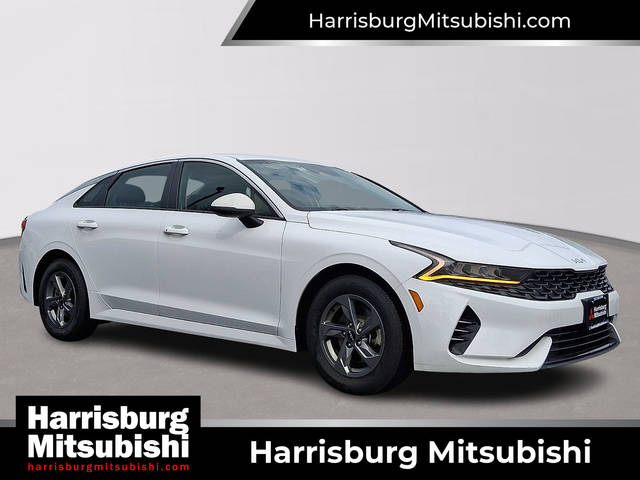 2023 Kia K5 LXS FWD photo