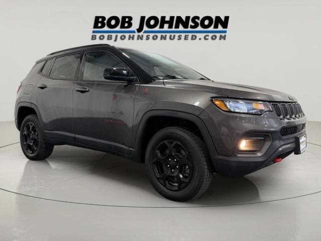 2023 Jeep Compass Trailhawk 4WD photo