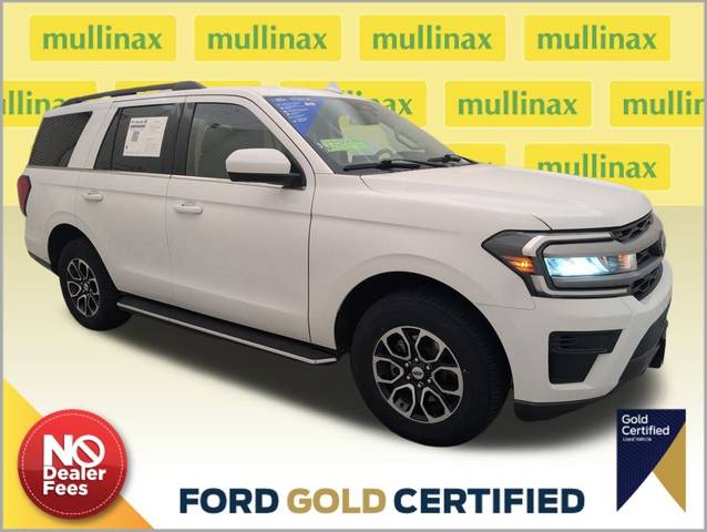 2023 Ford Expedition XLT 4WD photo