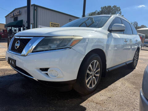 2015 Nissan Pathfinder S FWD photo