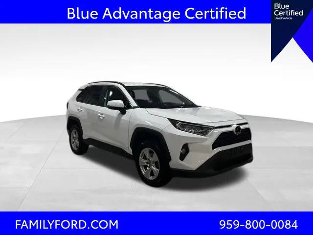 2021 Toyota RAV4 XLE AWD photo