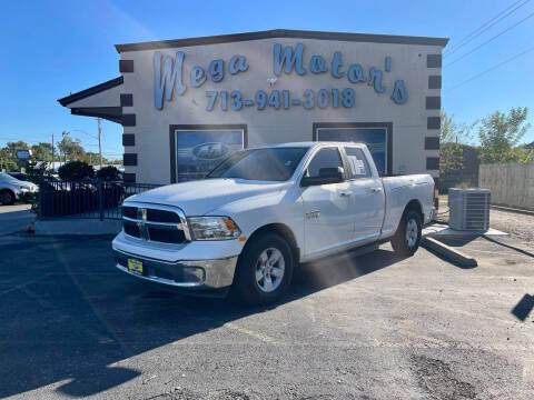 2016 Ram 1500 SLT RWD photo