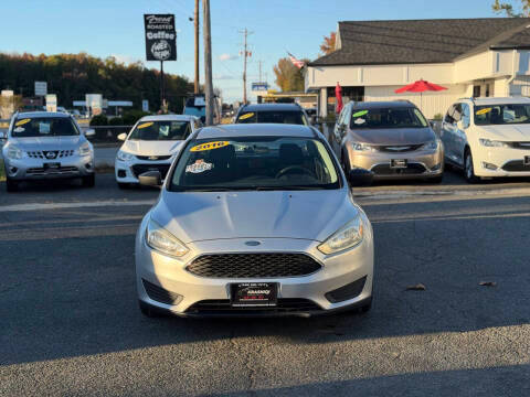 2016 Ford Focus S FWD photo