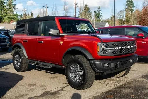 2023 Ford Bronco 4 Door Badlands 4WD photo