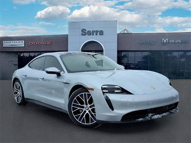 2022 Porsche Taycan  RWD photo