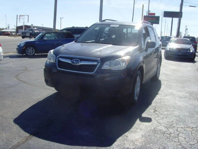 2016 Subaru Forester 2.5i AWD photo