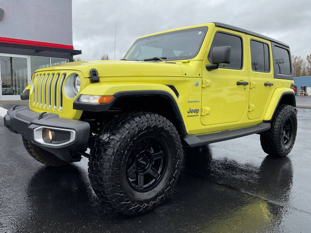 2023 Jeep Wrangler Unlimited Sahara 4WD photo