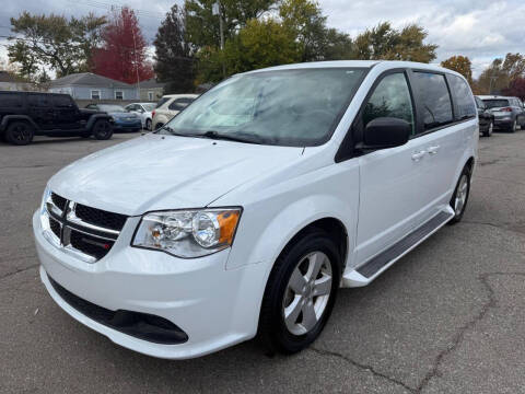 2018 Dodge Grand Caravan SE FWD photo