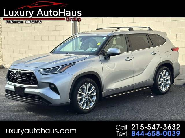 2021 Toyota Highlander Limited FWD photo
