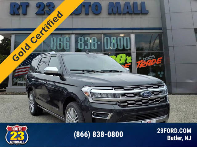2023 Ford Expedition Platinum 4WD photo