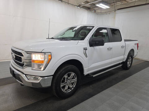 2022 Ford F-150 XLT 4WD photo