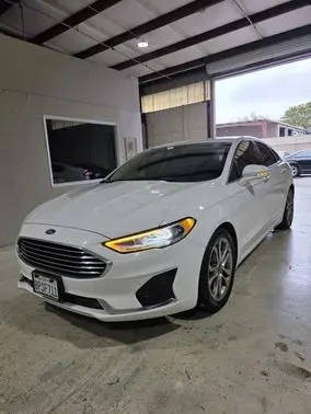 2019 Ford Fusion SEL FWD photo