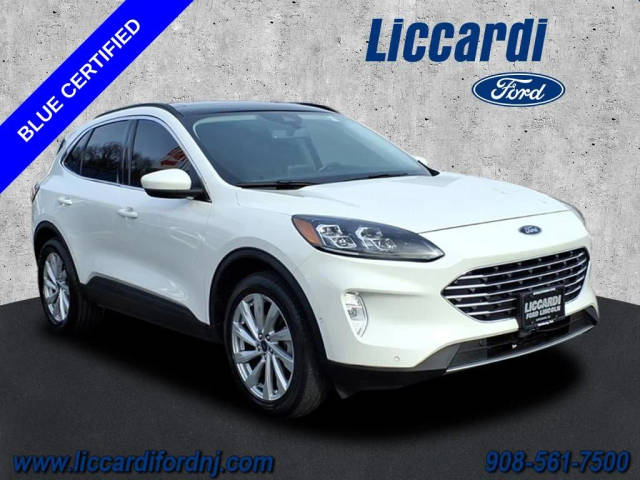 2022 Ford Escape Titanium AWD photo