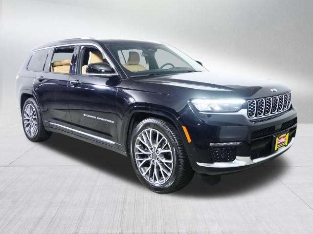 2022 Jeep Grand Cherokee L Summit Reserve 4WD photo
