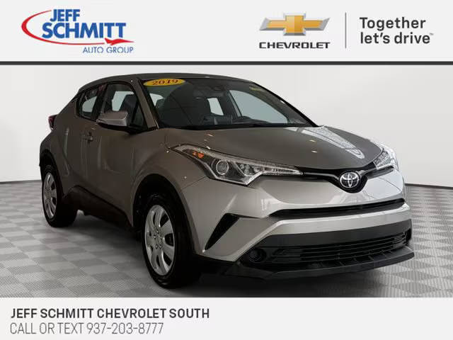 2019 Toyota C-HR LE FWD photo