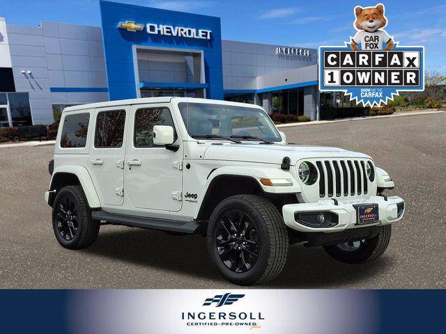 2021 Jeep Wrangler Unlimited Unlimited Sahara High Altitude 4WD photo