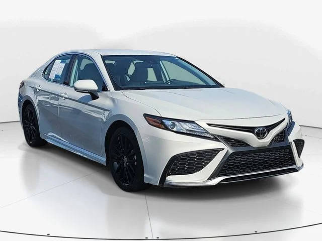 2023 Toyota Camry XSE FWD photo