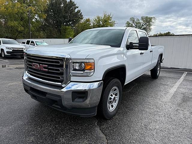 2015 GMC Sierra 3500HD RWD photo