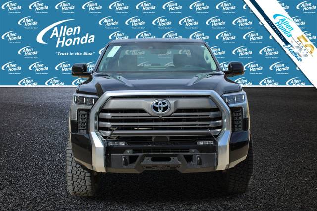 2022 Toyota Tundra Limited Hybrid 4WD photo