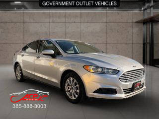 2016 Ford Fusion S FWD photo