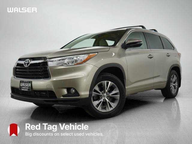 2015 Toyota Highlander XLE AWD photo