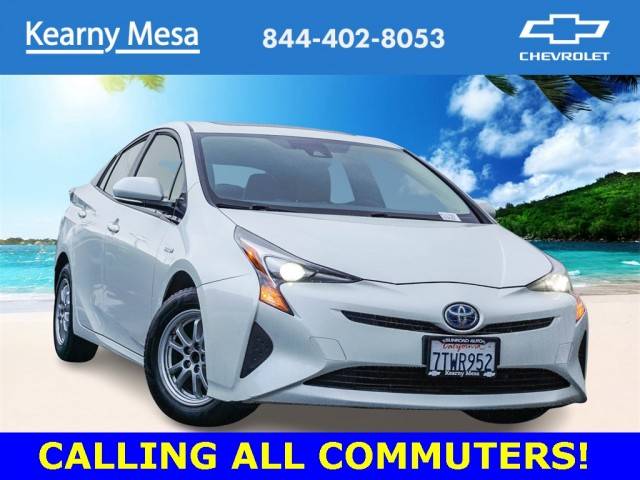 2016 Toyota Prius Three FWD photo