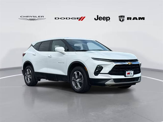 2023 Chevrolet Blazer LT AWD photo