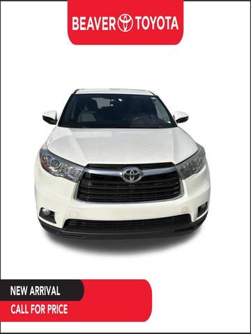 2015 Toyota Highlander LE Plus FWD photo
