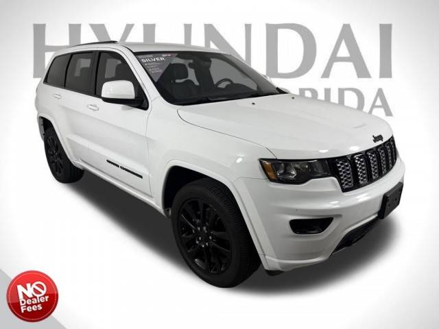 2018 Jeep Grand Cherokee Laredo 4WD photo