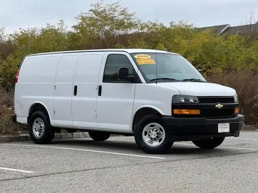 2018 Chevrolet Express Cargo RWD photo