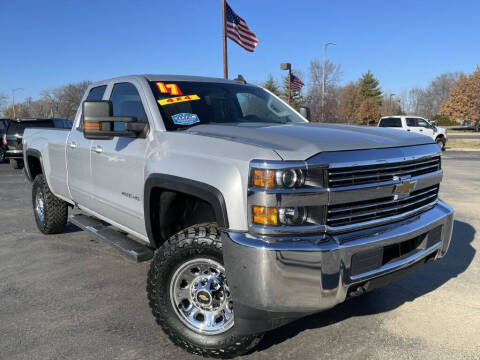 2017 Chevrolet Silverado 2500HD LT 4WD photo