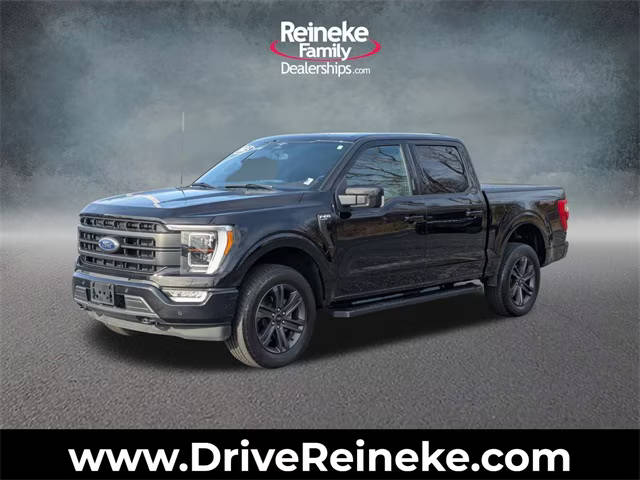 2023 Ford  LARIAT 4WD photo