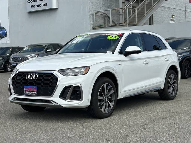 2023 Audi Q5 S line Premium Plus AWD photo