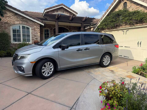 2018 Honda Odyssey LX FWD photo