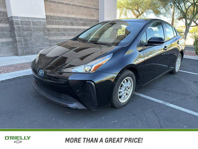 2022 Toyota Prius L Eco FWD photo