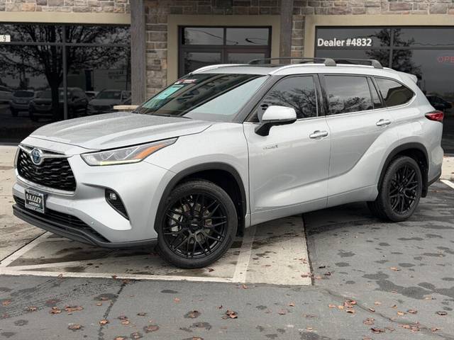 2020 Toyota Highlander Hybrid Limited AWD photo