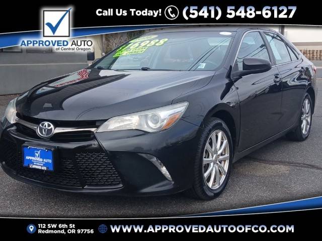 2016 Toyota Camry LE FWD photo