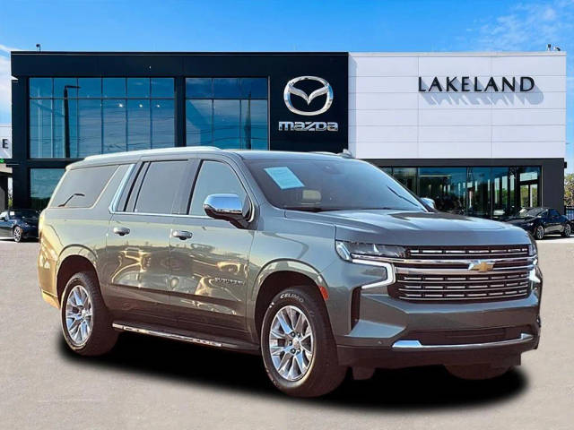 2023 Chevrolet Suburban Premier RWD photo