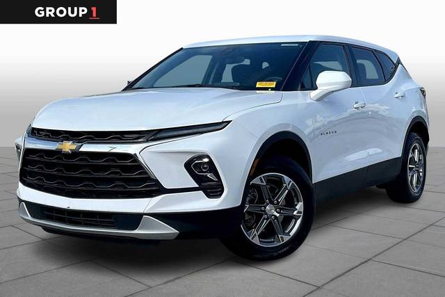 2023 Chevrolet Blazer LT FWD photo