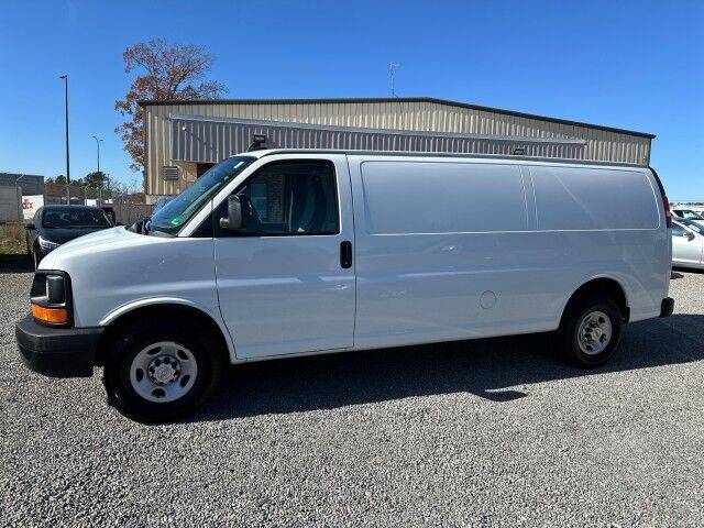 2016 Chevrolet Express Cargo RWD photo