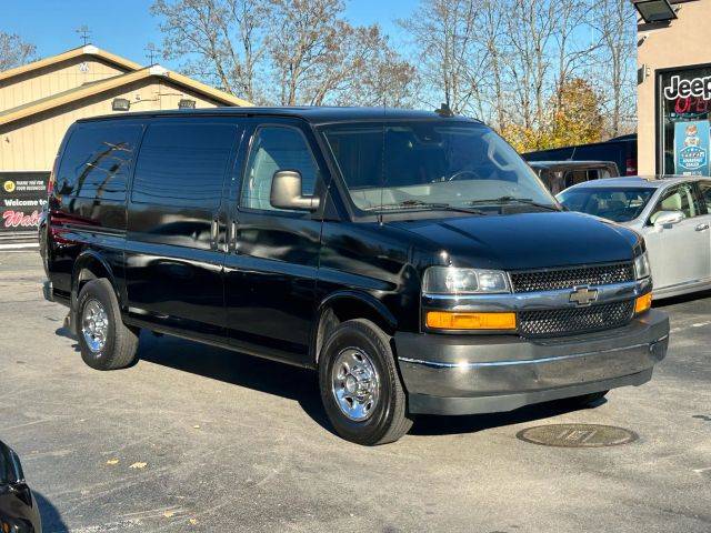2019 Chevrolet Express Cargo  RWD photo