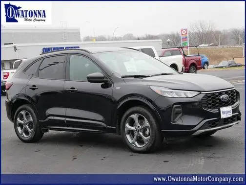 2023 Ford Escape ST-Line AWD photo