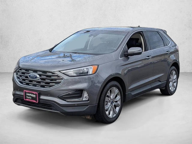 2022 Ford Edge Titanium AWD photo